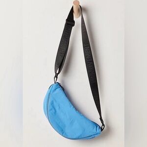 Free People Movement Women's Bulls Eye
Sling Bag NWT